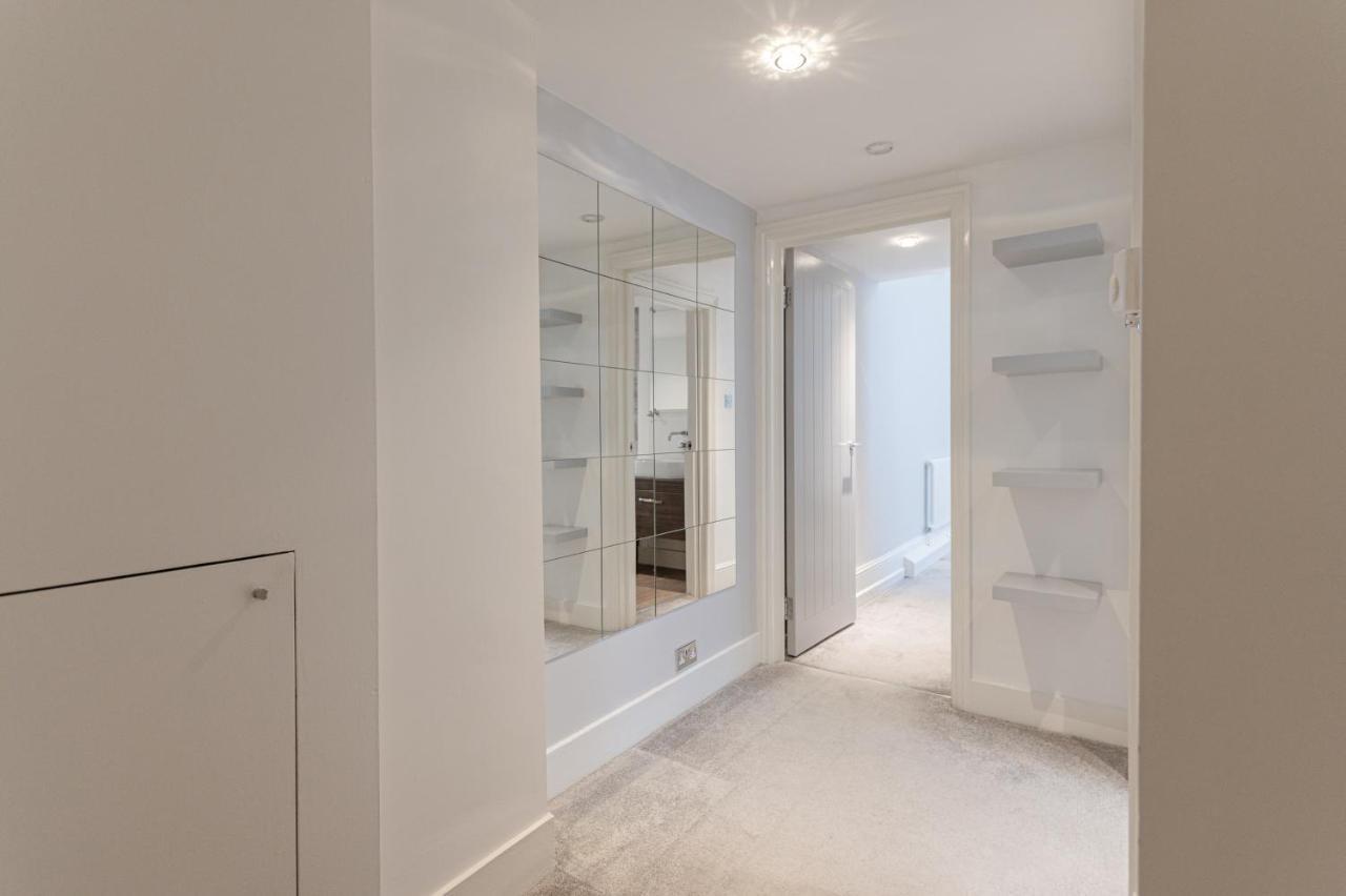 Kensington 2 Bed 2 Bath Apartment For 5 Guests Лондон Экстерьер фото